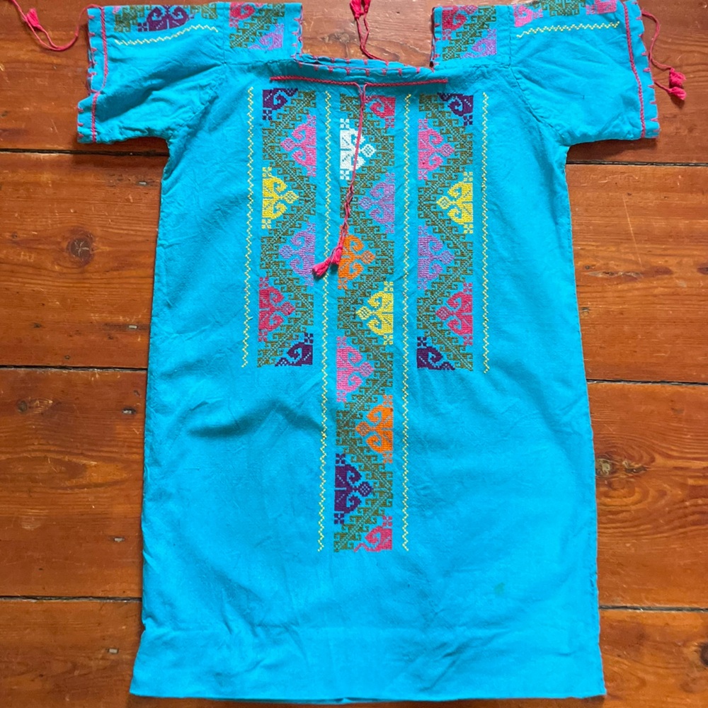 Vintage turquoise embroidered dress medium